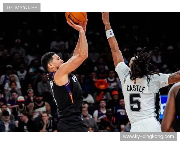 【得意与局限】文班亚马单核难突破？布克与艾伦揭秘太阳队战术密码